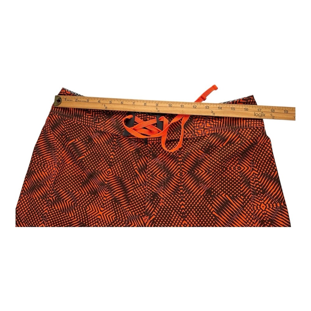 Under Armour Board Shorts Mens Size 34 Orange Loose Fit Drawstring - Picture 9 of 16
